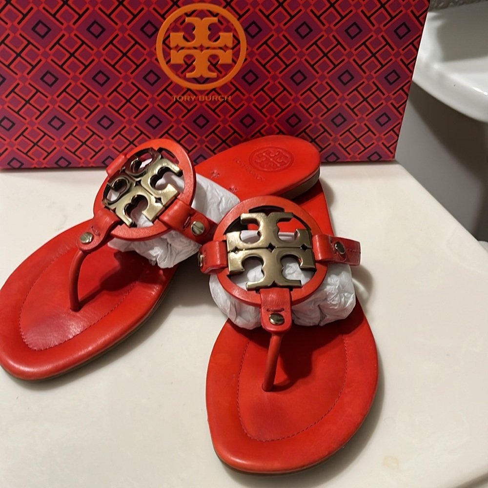 🌸💚Tory Burch Miller Sandals💚🌸